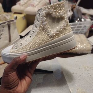 Bedazzled Customize Art Class